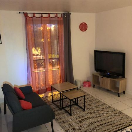 T2 Cosy Corbeil Gare Lägenhet Exteriör bild