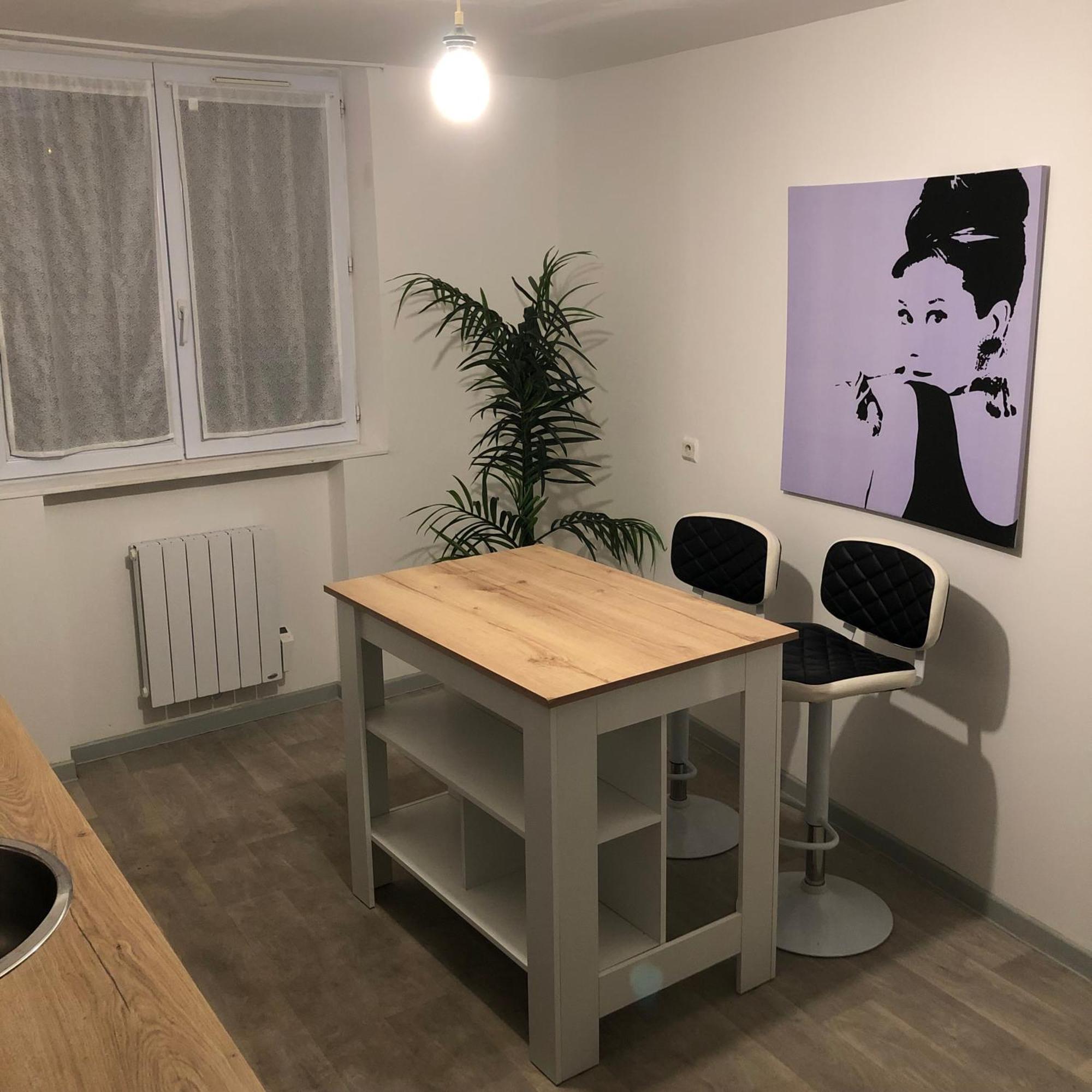 T2 Cosy Corbeil Gare Lägenhet Exteriör bild